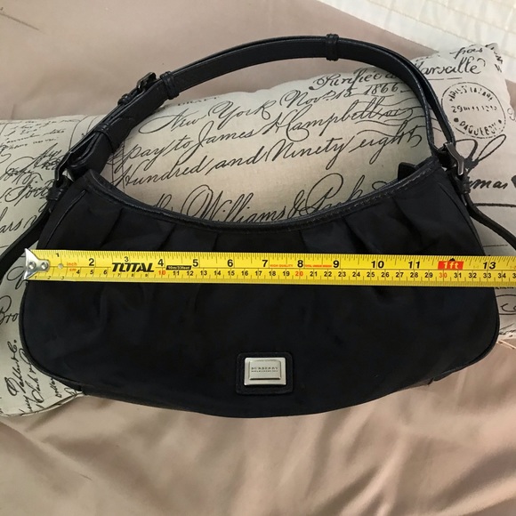 Burberry Handbags - Burberry shoulder Bag